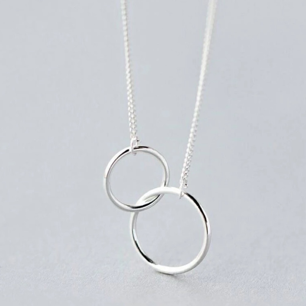 NWOT 925 Sterling Silver Delicate Double Circle Necklace